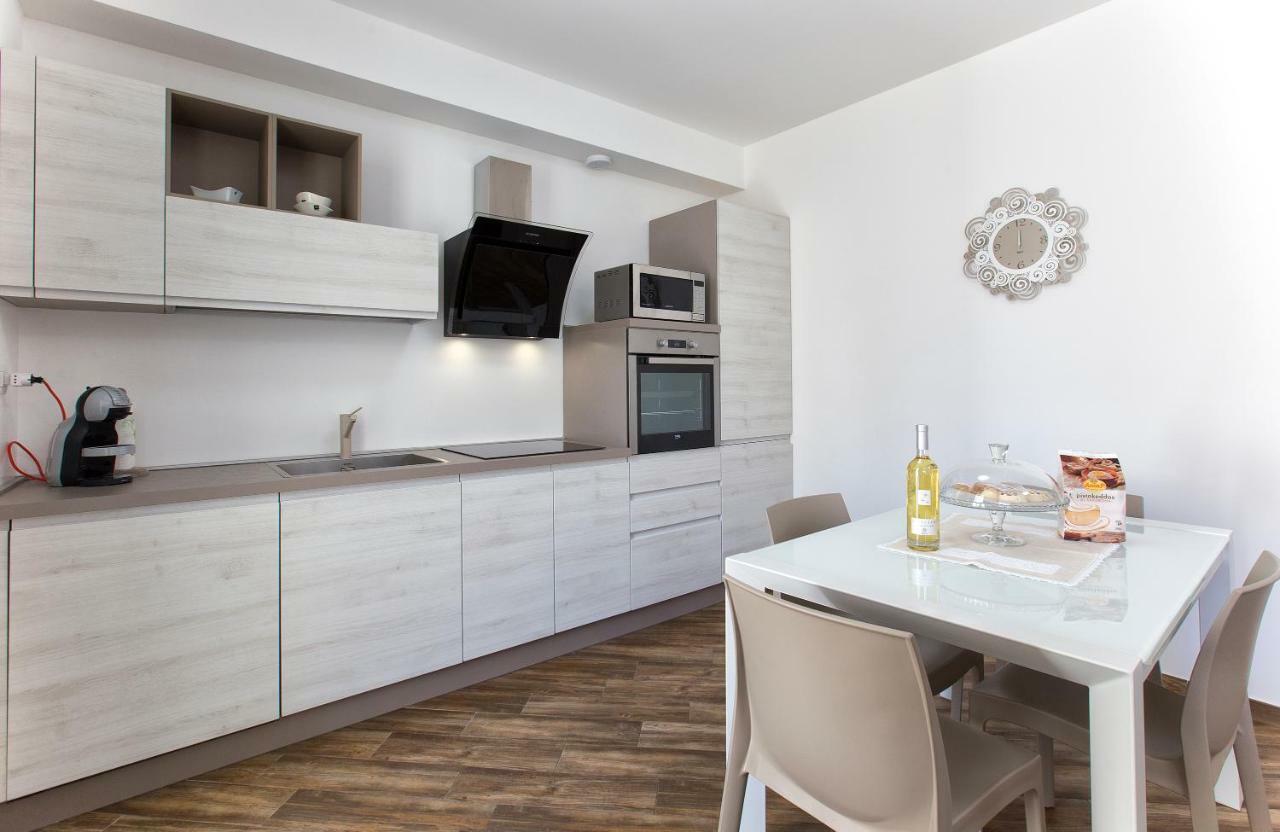 House Garden E Sky Apartment Alghero Bagian luar foto