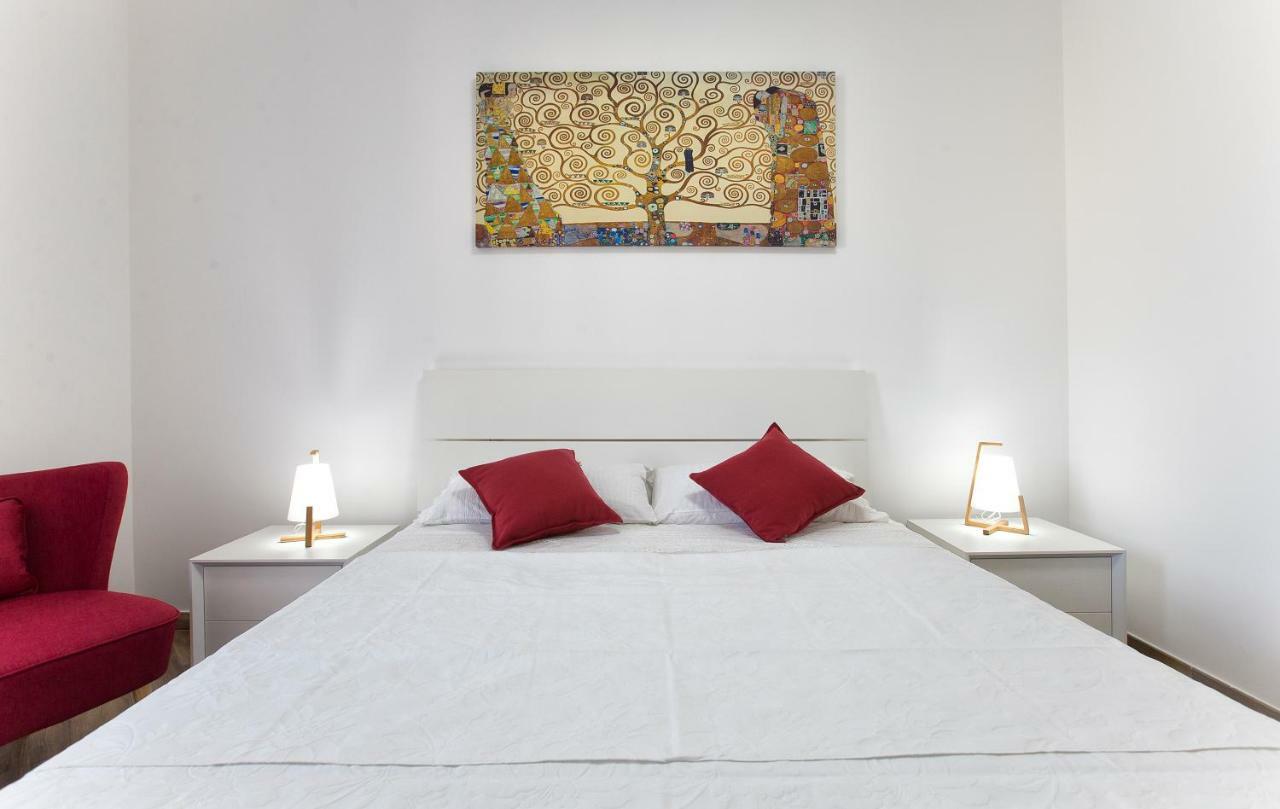 House Garden E Sky Apartment Alghero Bagian luar foto