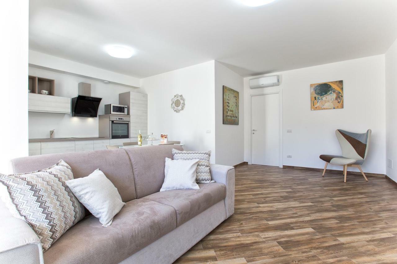 House Garden E Sky Apartment Alghero Bagian luar foto